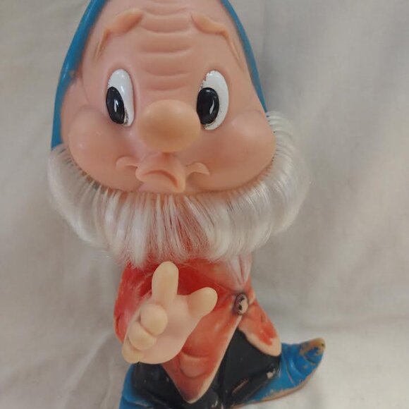 SEVEN DWARFS 7 IN LOT * uSED * - Picture 4 of 6